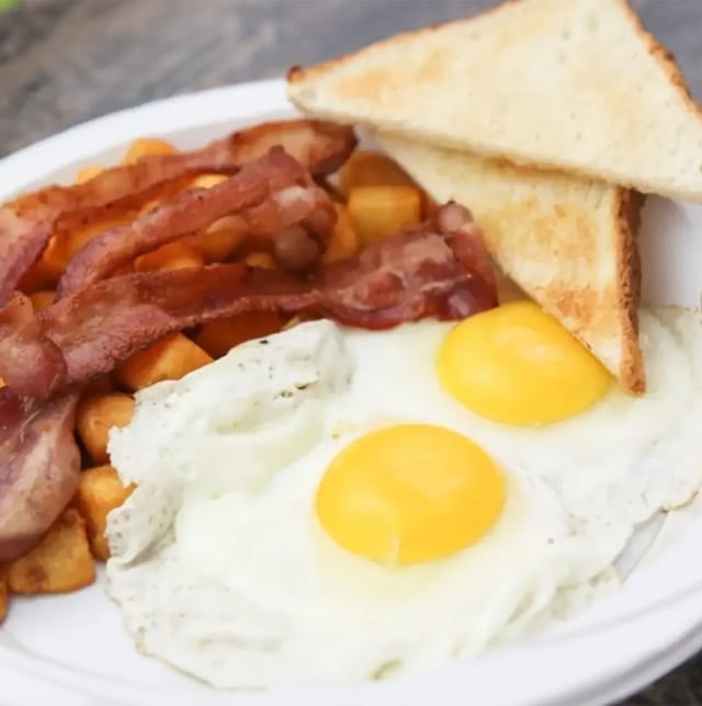 Bacon, Egg, & Cheese Combo.