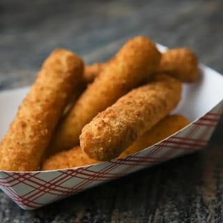 Mozzarella Sticks (6)